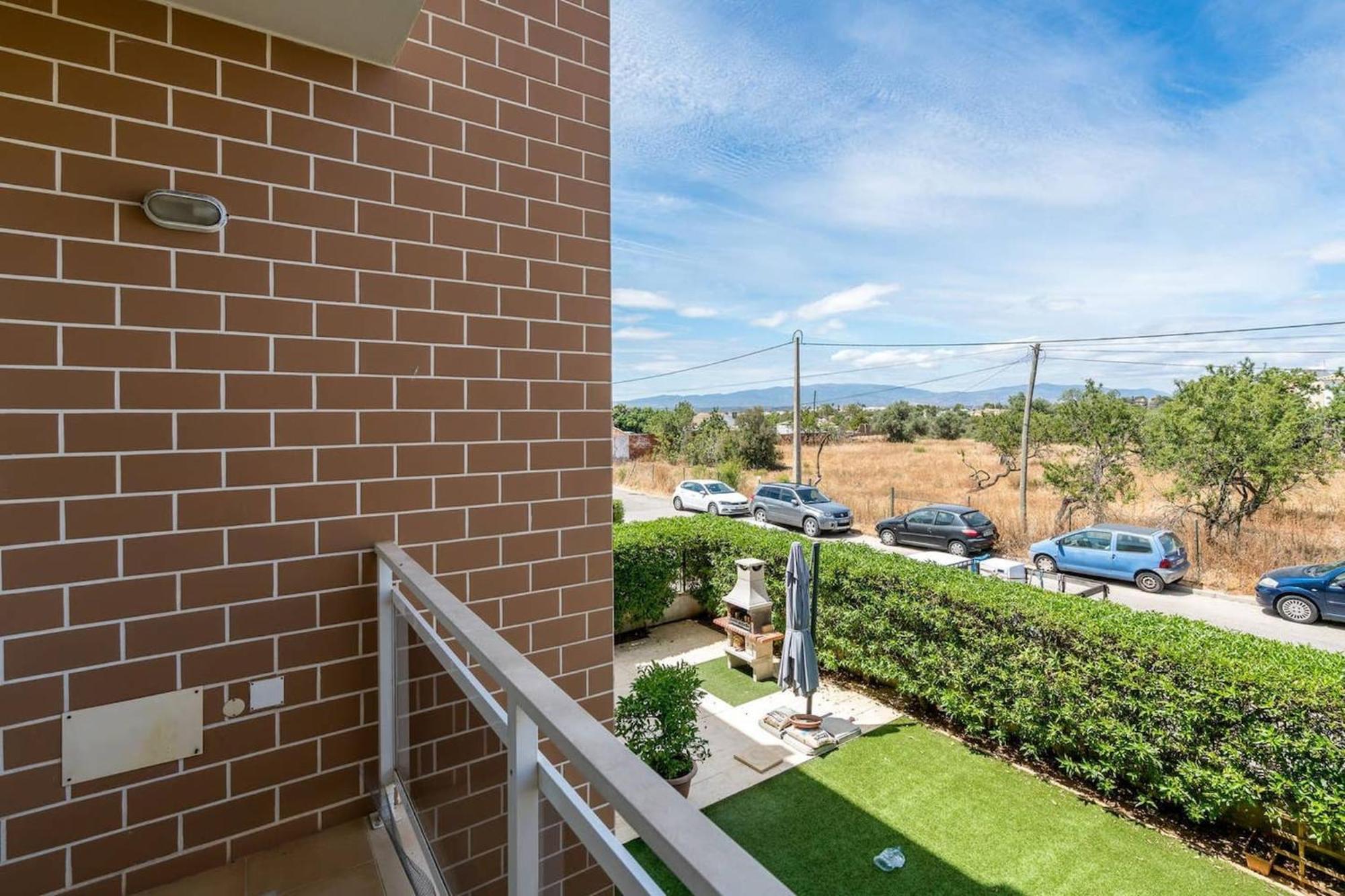 2 Bedroom Relax In Alvor By Innkeeper Экстерьер фото