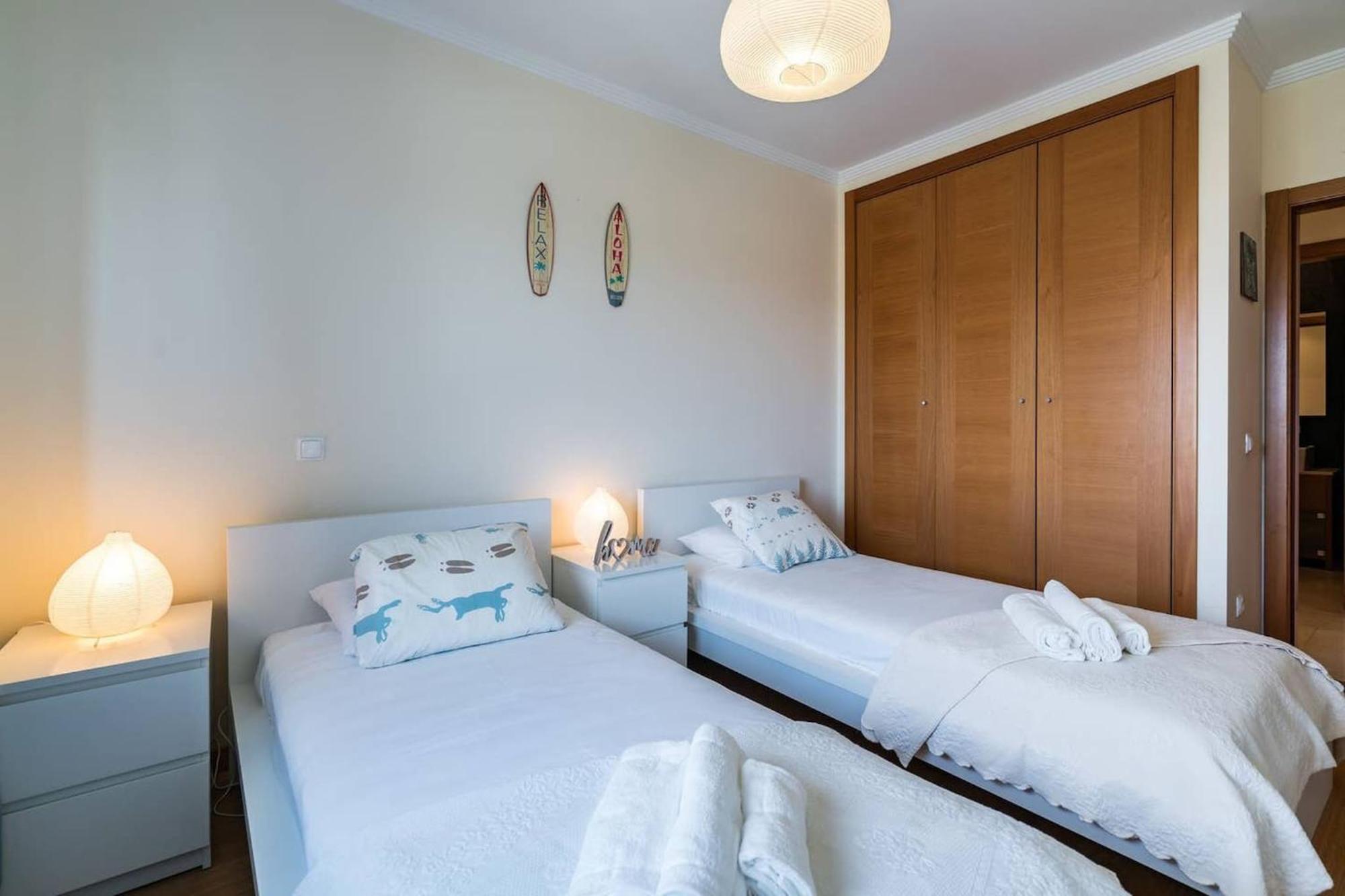 2 Bedroom Relax In Alvor By Innkeeper Экстерьер фото