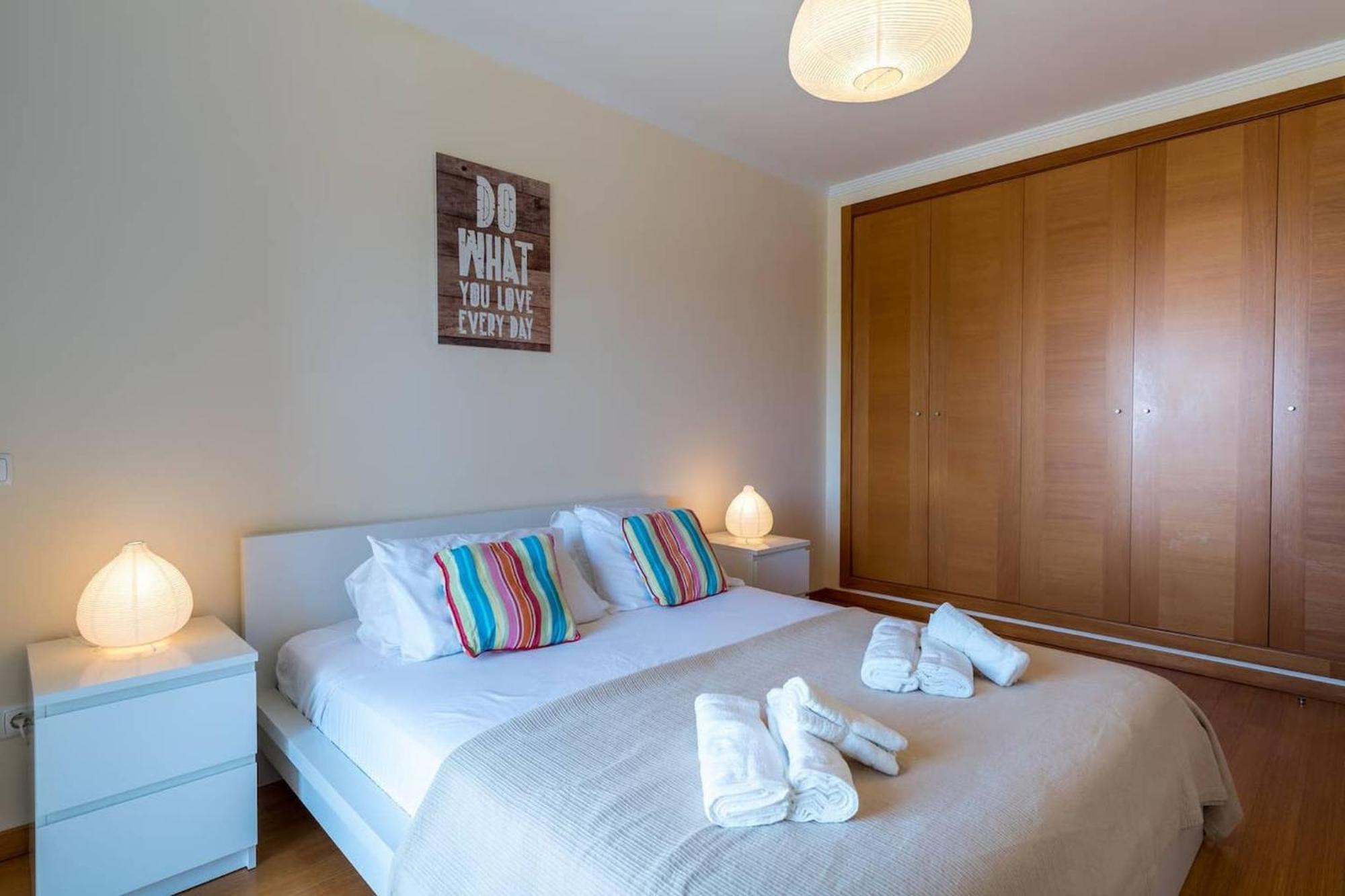 2 Bedroom Relax In Alvor By Innkeeper Экстерьер фото
