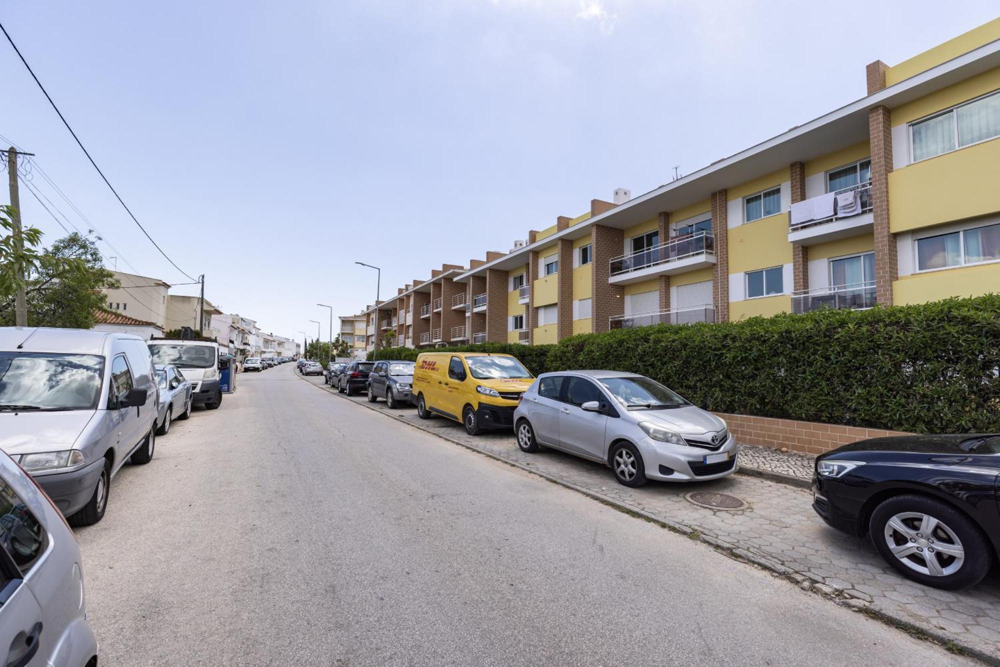 2 Bedroom Relax In Alvor By Innkeeper Экстерьер фото