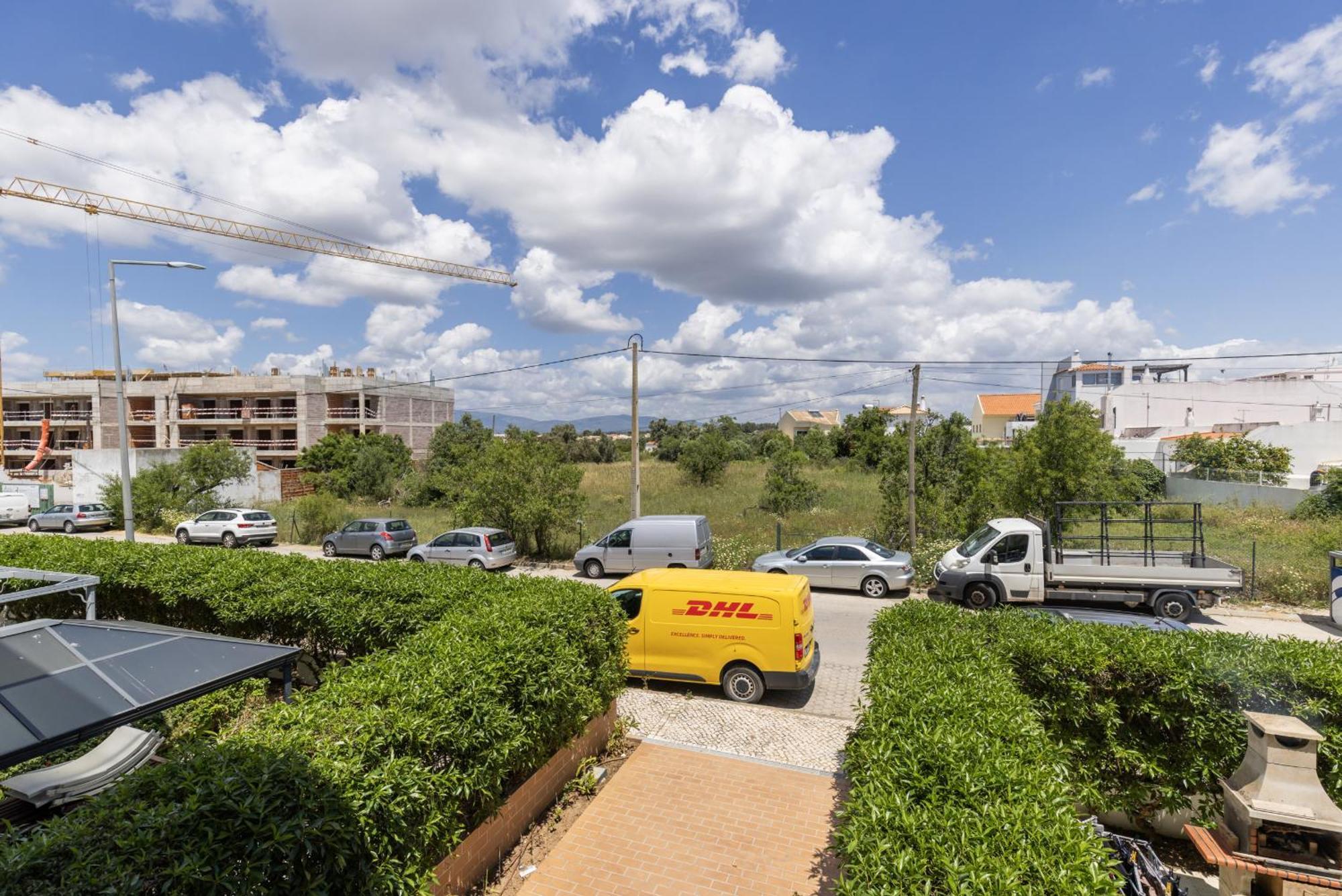 2 Bedroom Relax In Alvor By Innkeeper Экстерьер фото