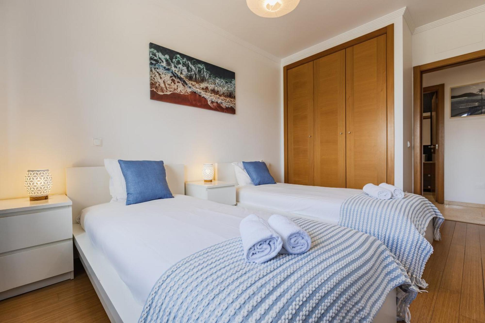 2 Bedroom Relax In Alvor By Innkeeper Экстерьер фото