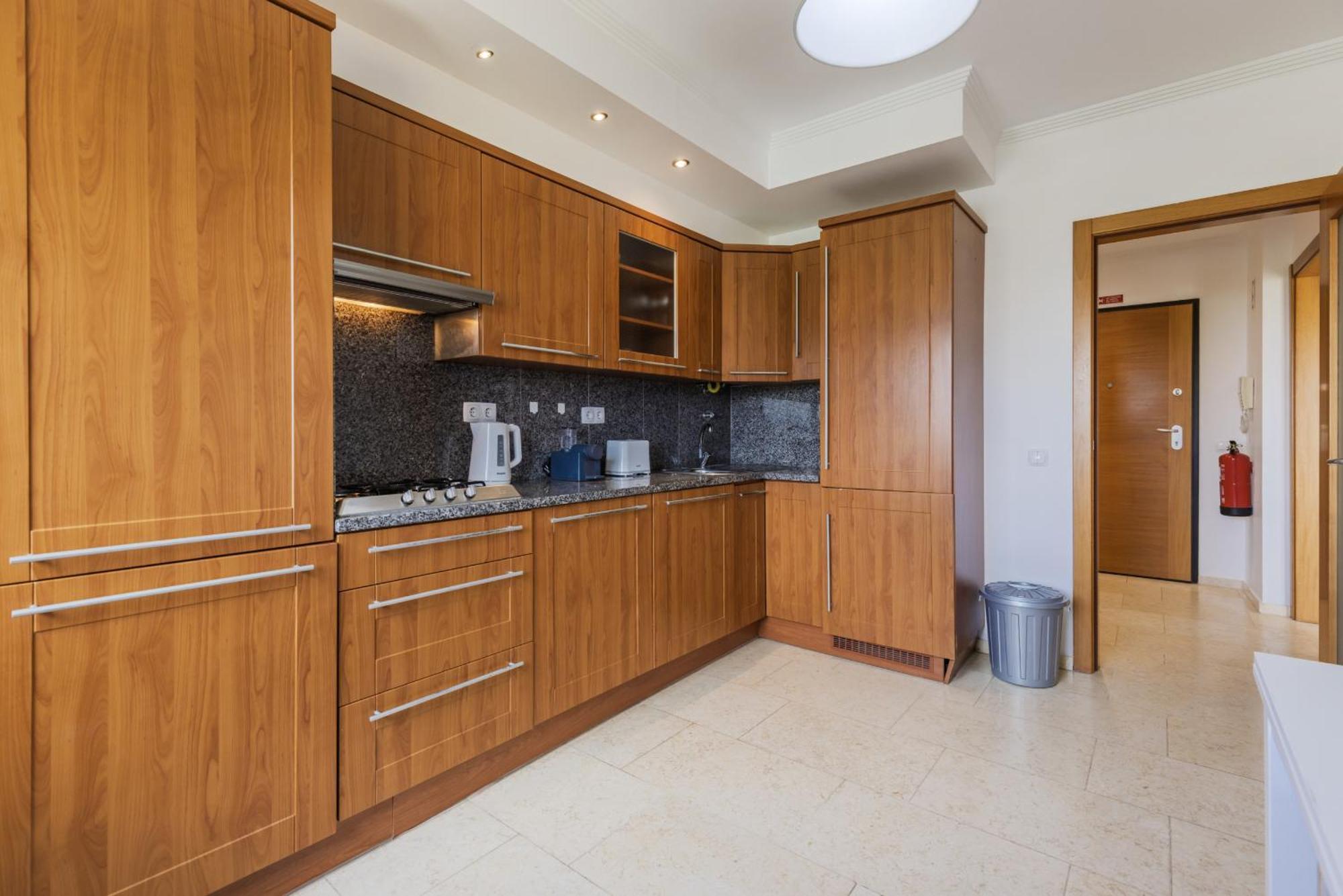 2 Bedroom Relax In Alvor By Innkeeper Экстерьер фото